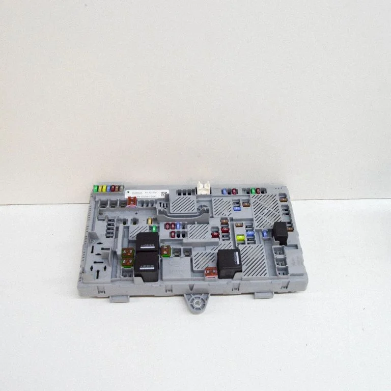 Drošinātāju bloks P00173184
