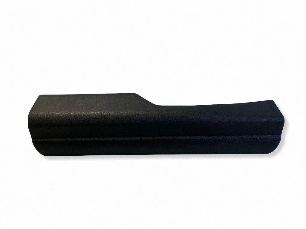 Esilävise kate (sisemine) – BMW i4 (2021-)