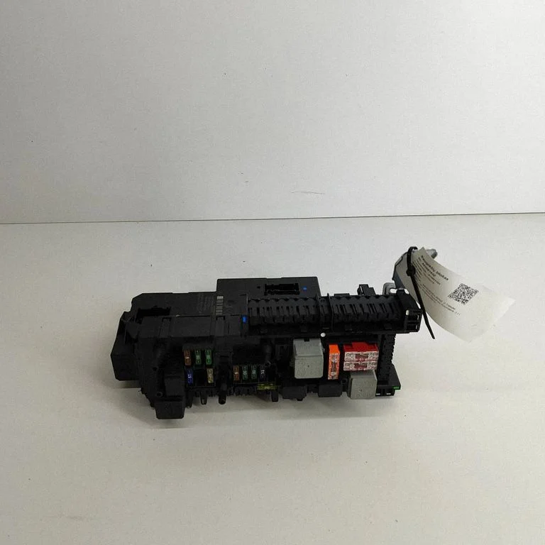 Drošinātāju bloks A2049012602