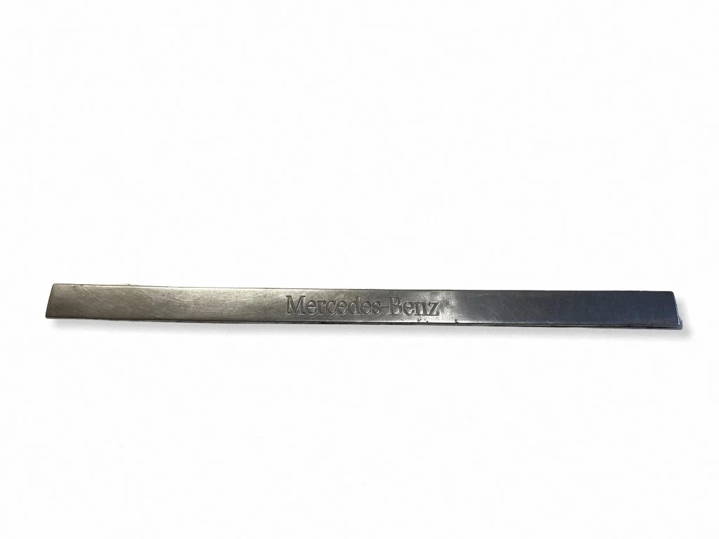 Priekšējā sliekšņa apdare (iekšējā) A1636860720