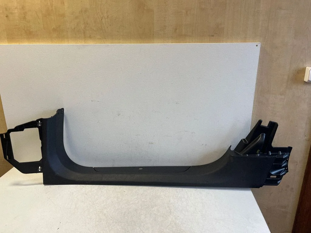 Priekšējā sliekšņa apdare (iekšējā) – Porsche Taycan 9J1 (2019-)