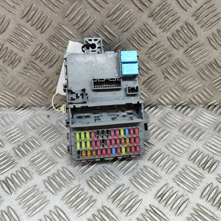 Drošinātāju bloks TPAE010