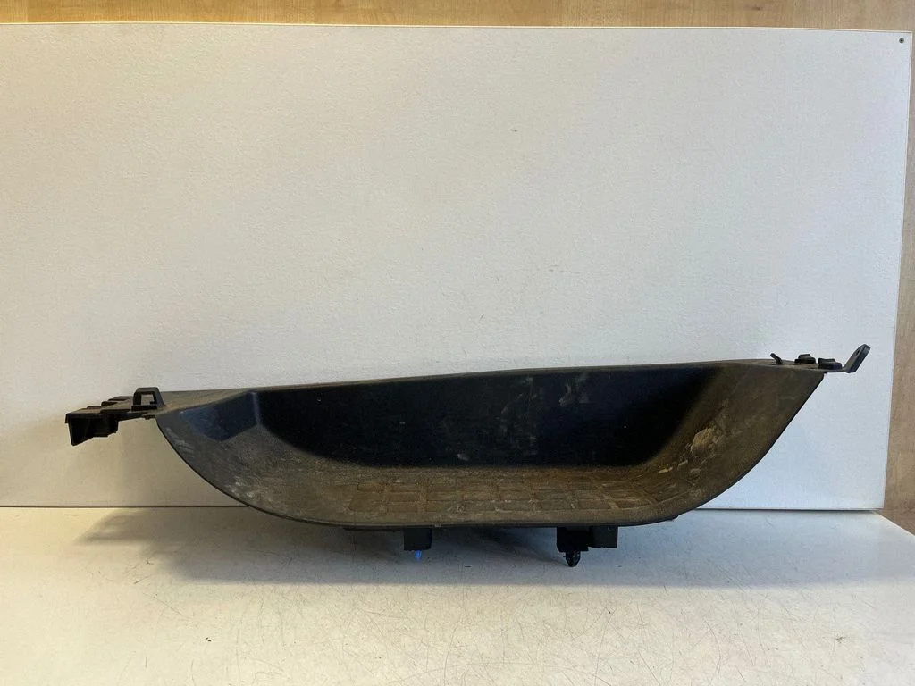 Esilävise kate (sisemine) 98091632ZD