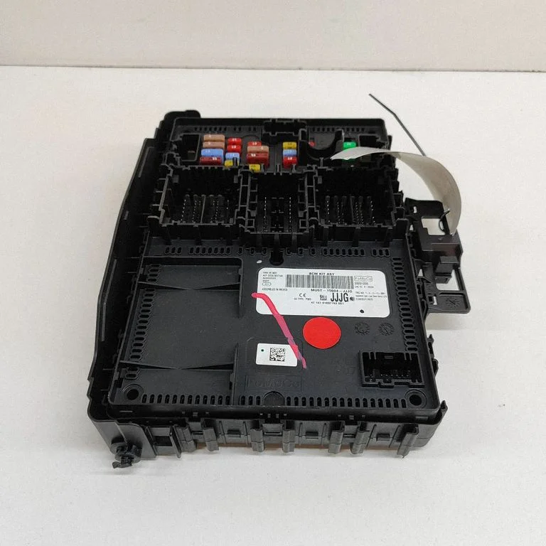 Drošinātāju bloks MU5T15604JJJG