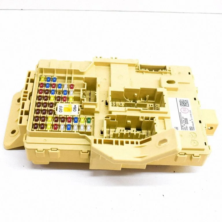 Drošinātāju bloks 91950DD530