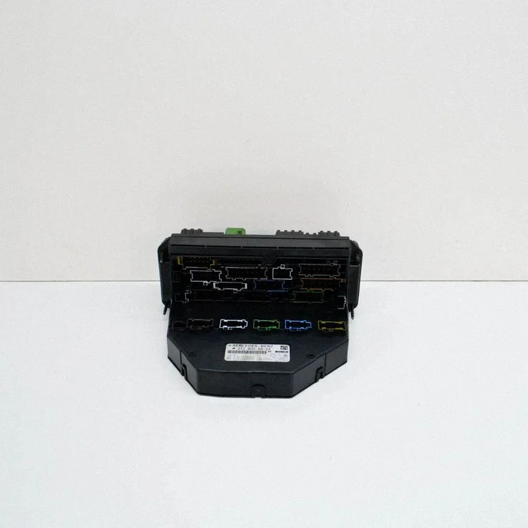 Fuse module – Mercedes-Benz CLK-Class C207 A207 (2010-2017)