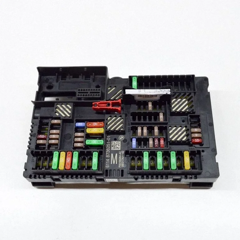 Drošinātāju bloks 8736251