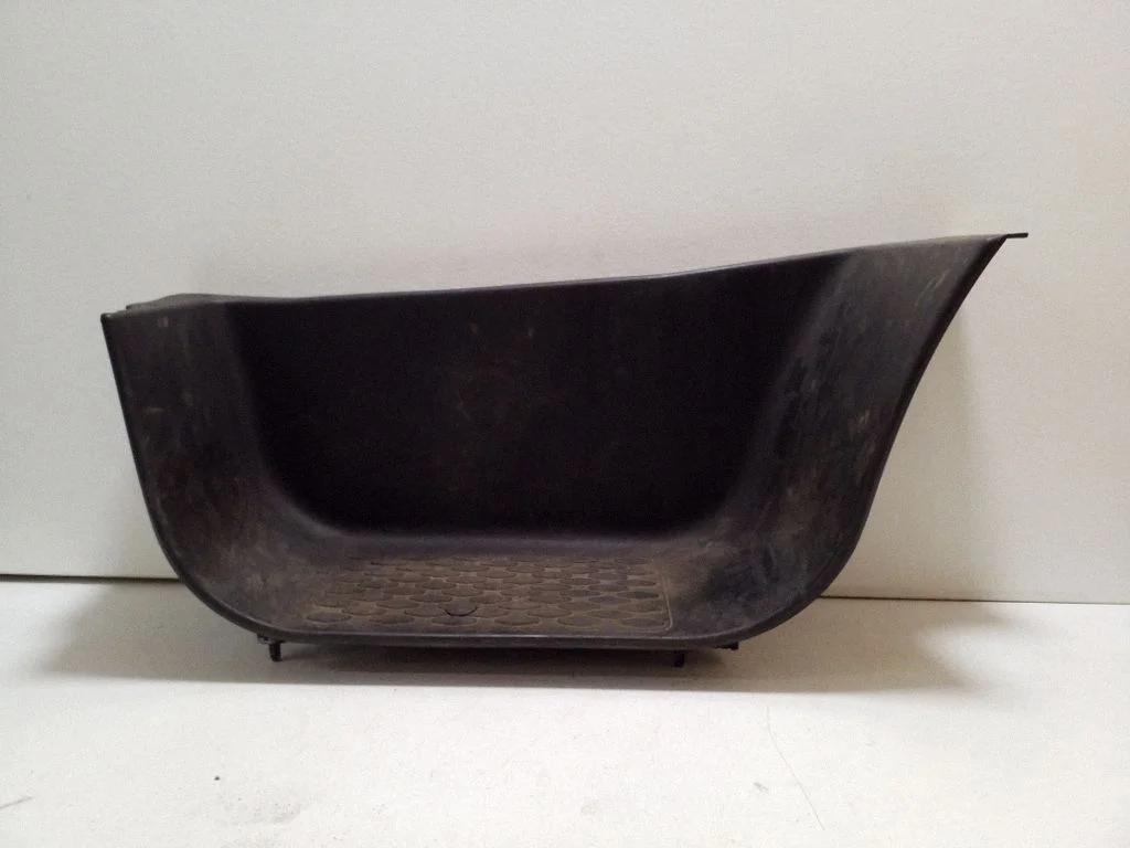 Front sill trim cover 5801869288