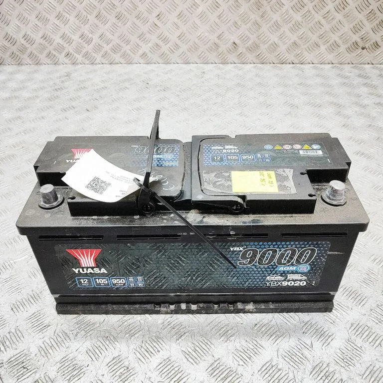 Car battery YBX9020