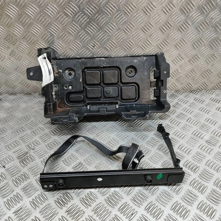 Aku kast