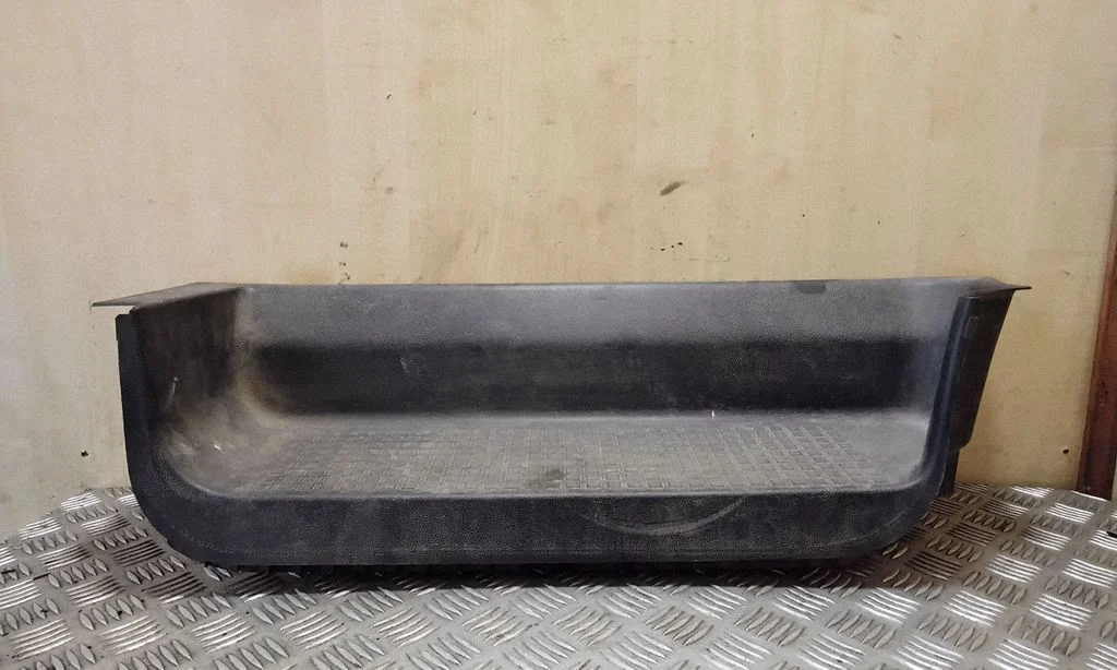 Front sill trim cover 705863736B