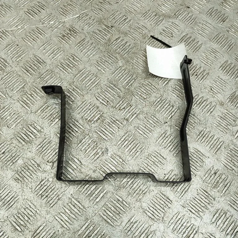 Battery bracket 32132399