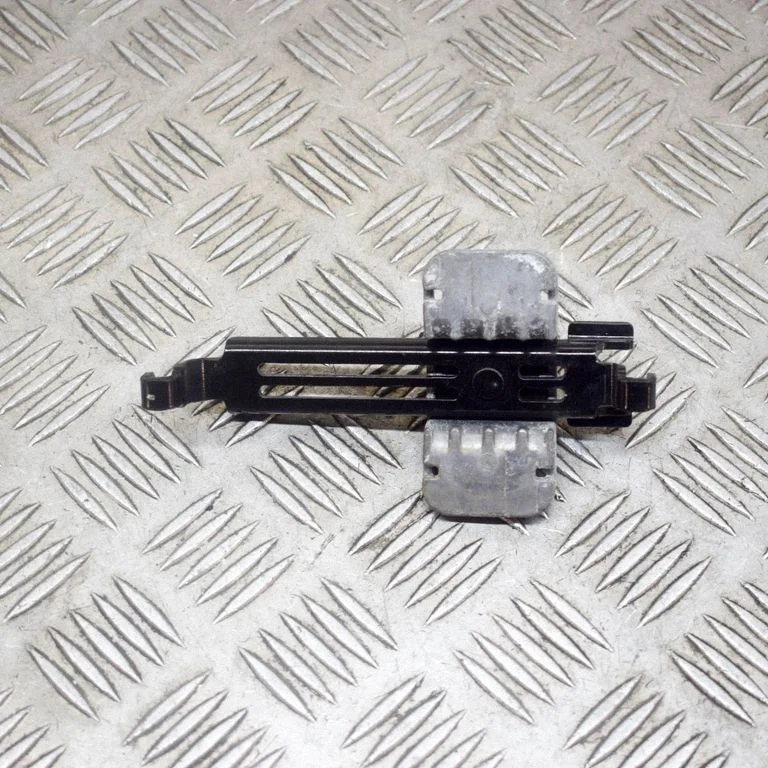 Battery bracket 111859900A
