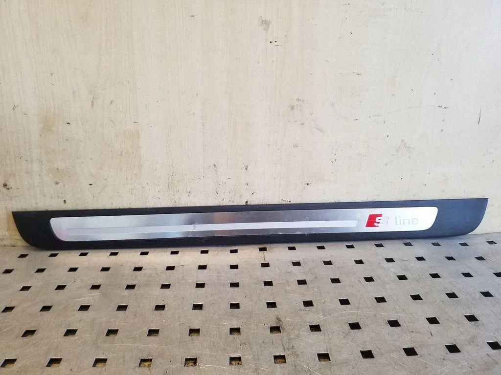 Front sill trim cover – Audi A6 S6 C7 4G (2011-2018)