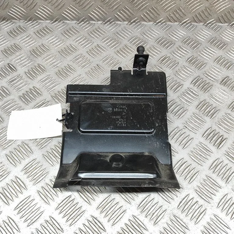 Akumulatora kronšteins 9836613