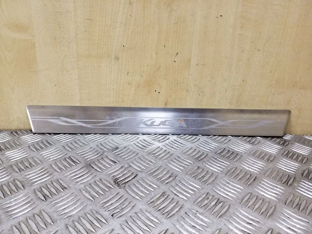 Front sill trim cover CV4JS13200AA