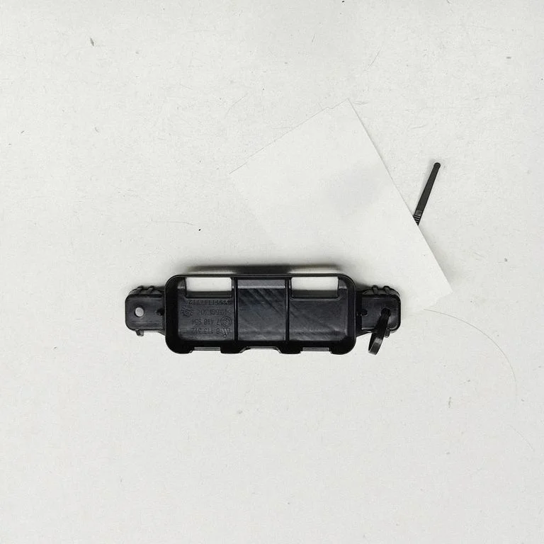 Muu salongiosa 7418954 – BMW i3 (2013-)