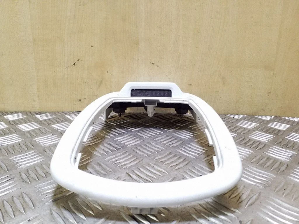 Screen/display/small screen – Peugeot 508 RXH (2011-2018)