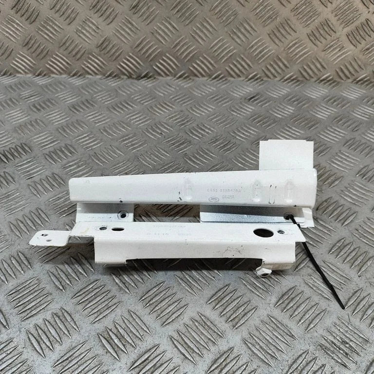 Cita salona detaļa CK52518B47BA