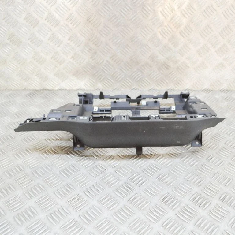 Muu salongiosa J9D3047A26A