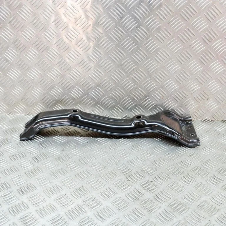 Cita salona detaļa 109870400D