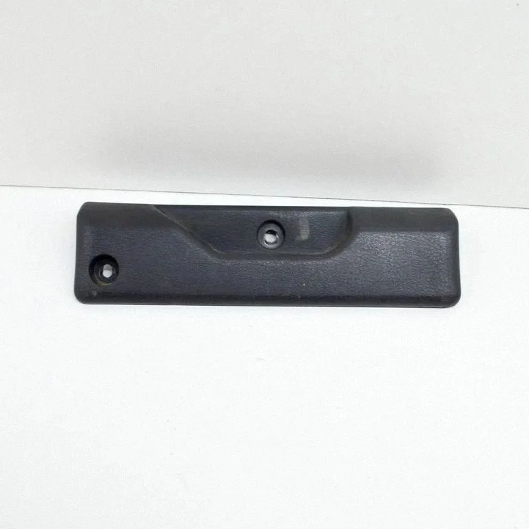 Cita salona detaļa MB632373
