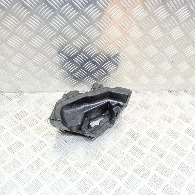 Cita salona detaļa 113302300D