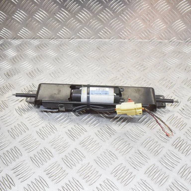 Cita salona detaļa 88090TG540