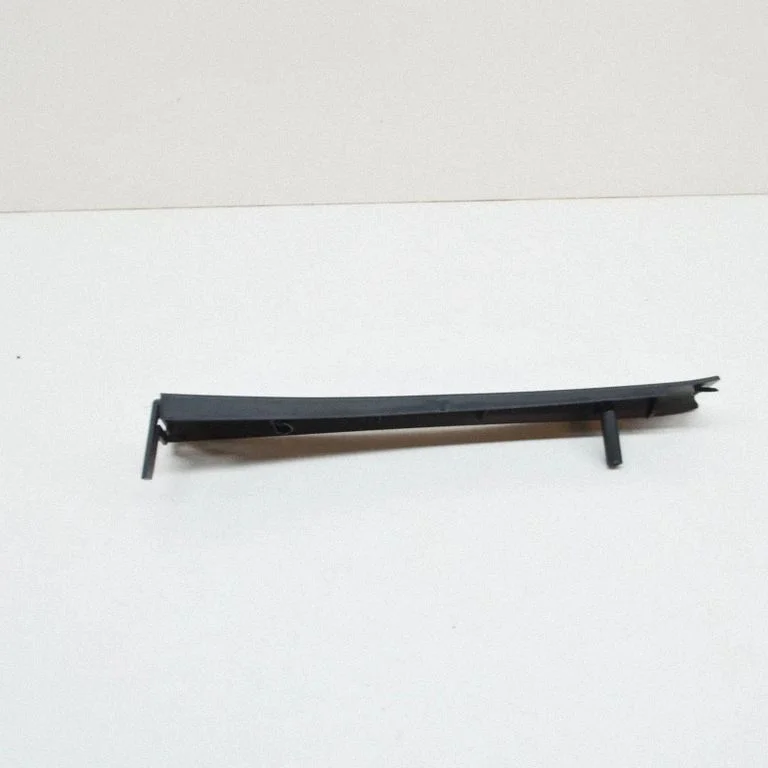 Cita salona detaļa 100251500D