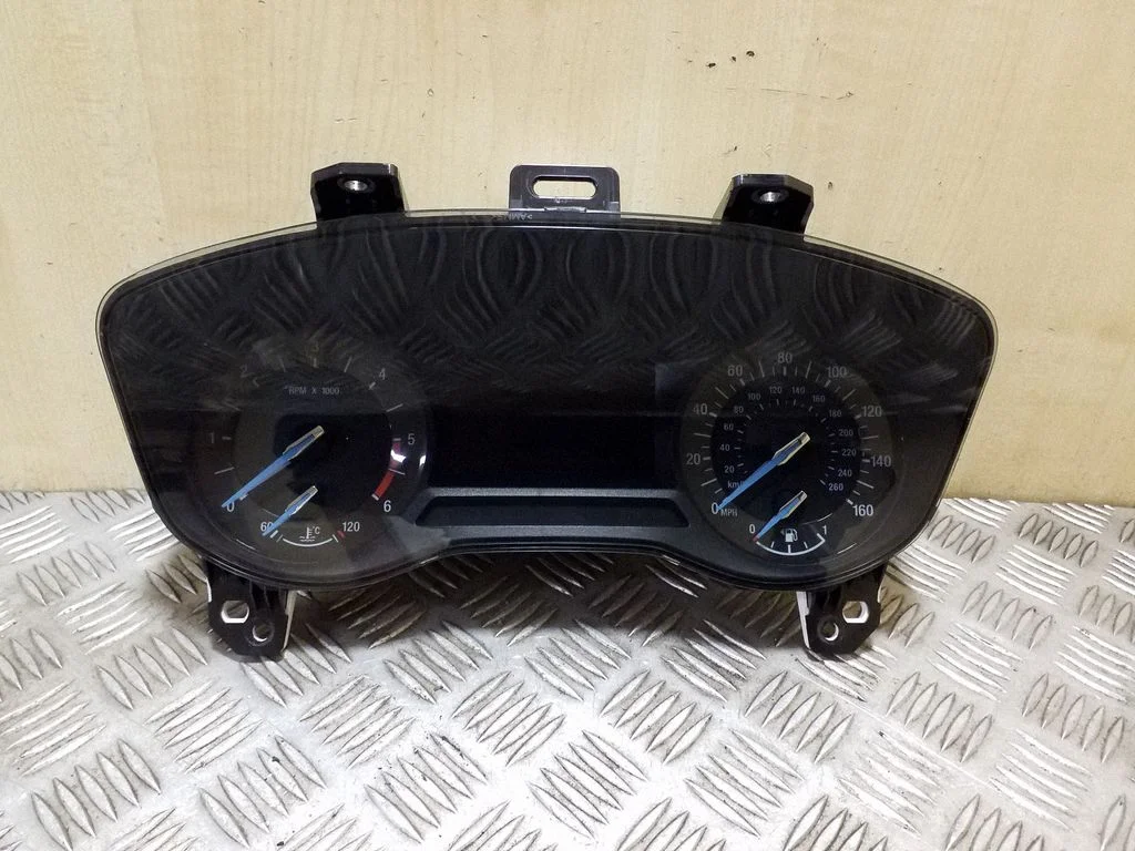 Speedometer (instrument cluster) GS7T10849AHC