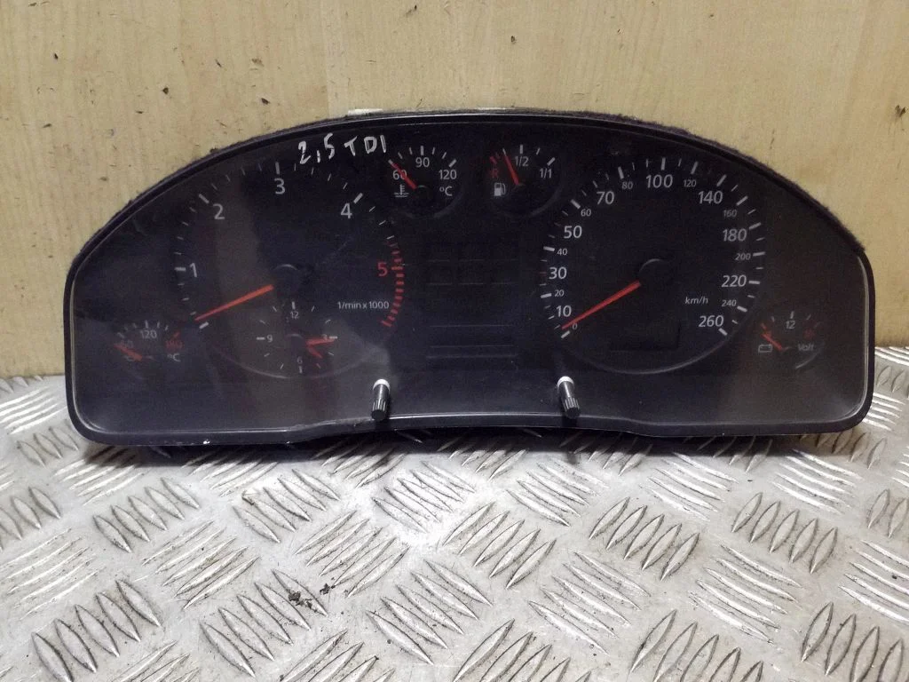 Speedometer (instrument cluster) 4B0919860E