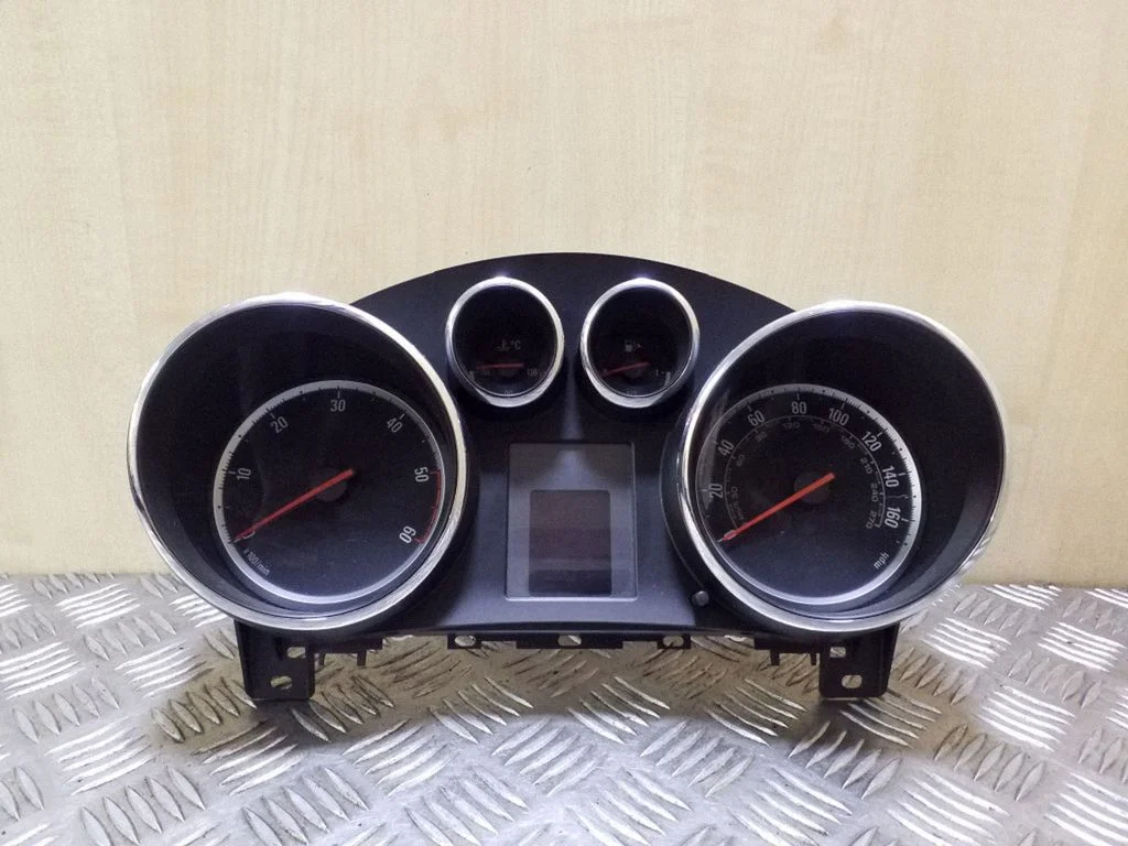 Speedometer (instrument cluster) 13356300
