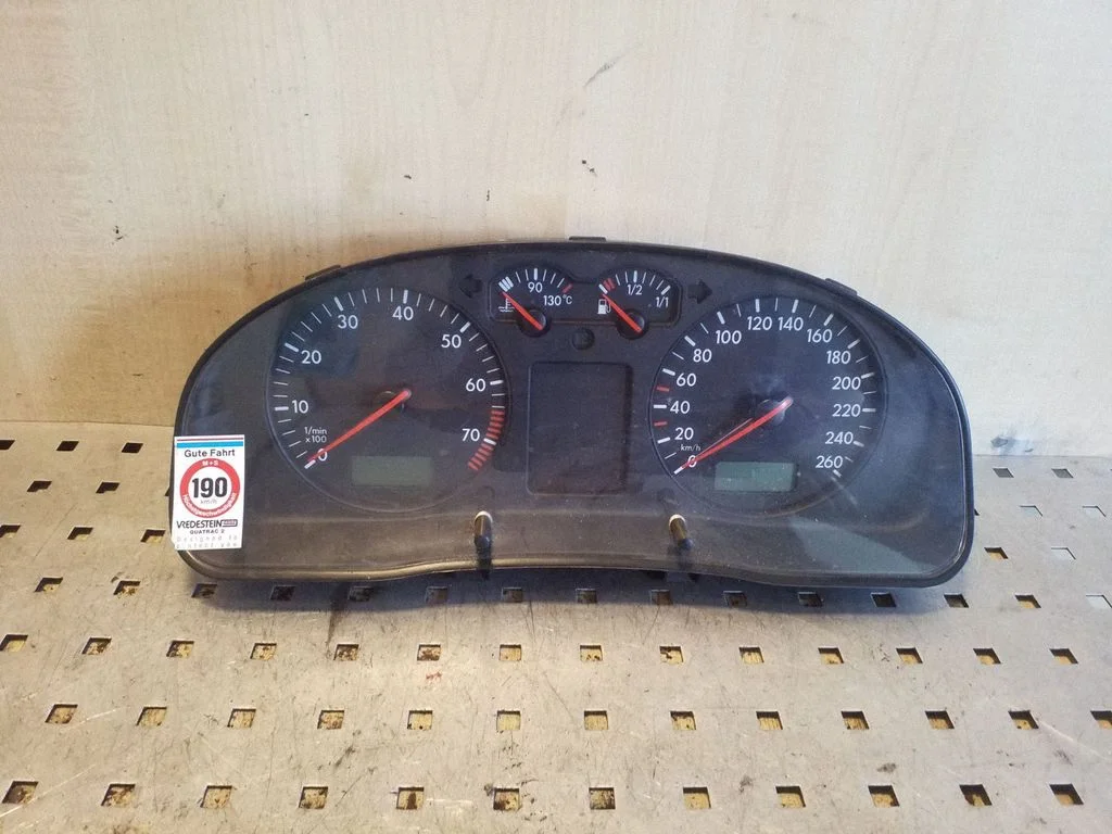 Speedometer (instrument cluster) 3B0920802