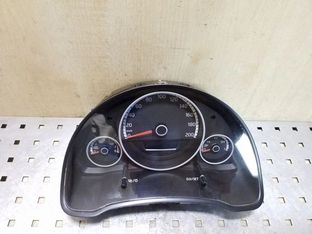 Spidomeeter (näidikuplokk) – Volkswagen Up (2011-)