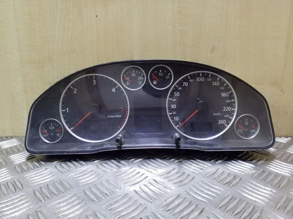 Speedometer (instrument cluster) 110080128001