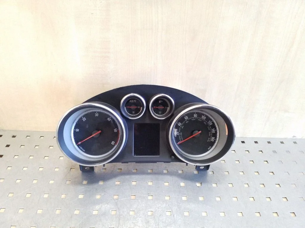 Speedometer (instrument cluster) 13355676