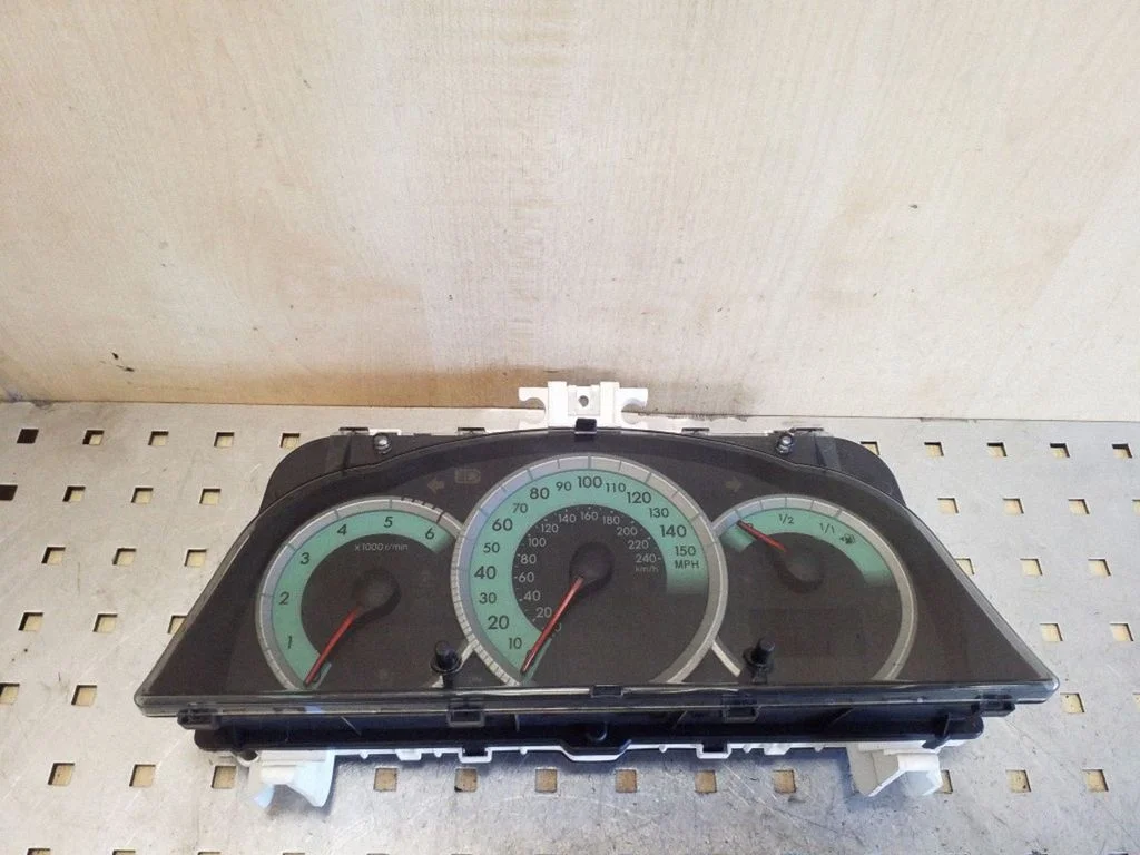 Speedometer (instrument cluster) 838000F080