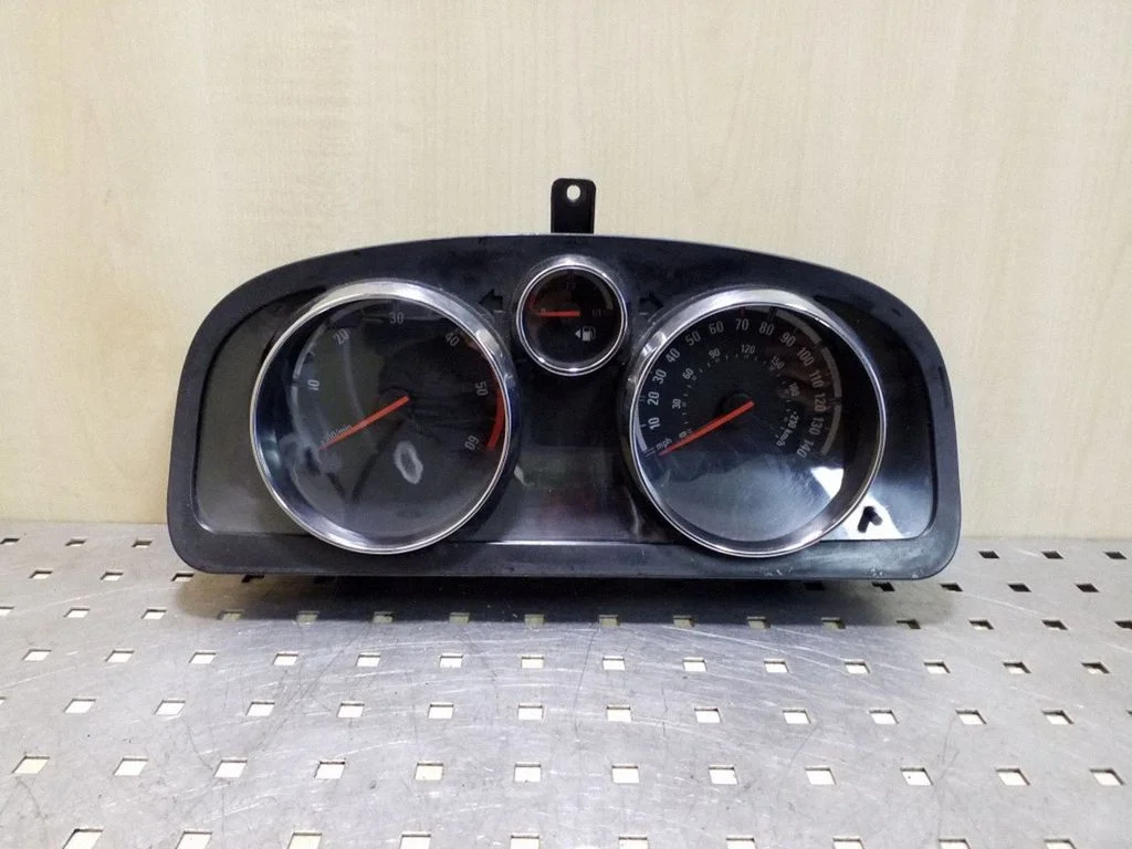 Speedometer (instrument cluster) – Opel Antara (2006-2016)