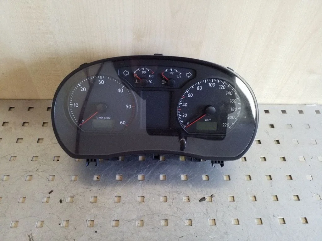 Speedometer (instrument cluster) 6Q0920825H
