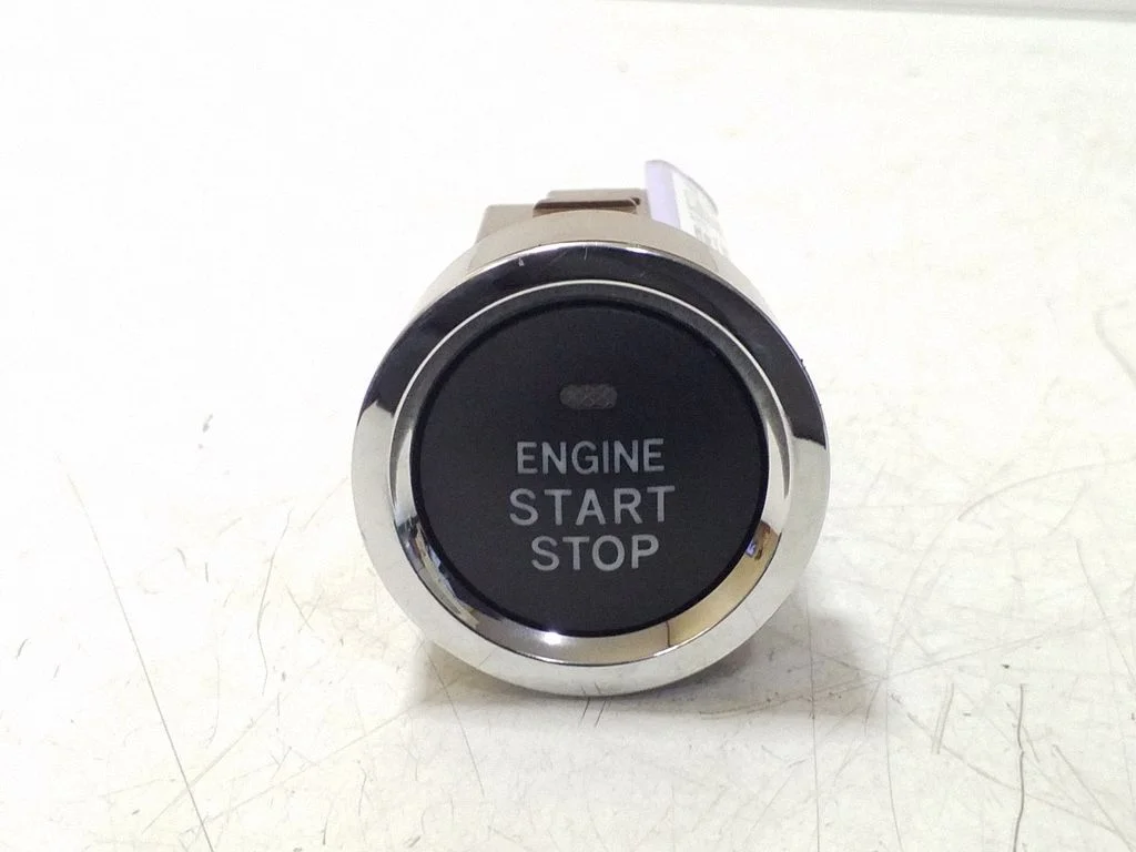 Mootori start-stopp-nupp 83031FL001