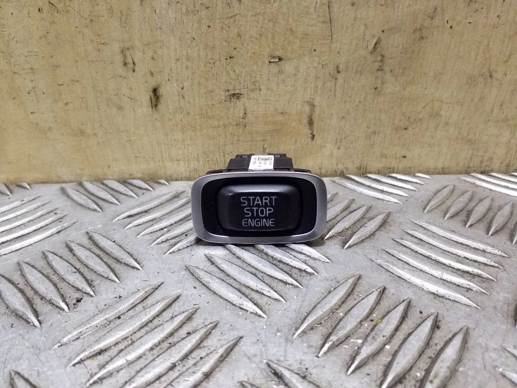 Przycisk start/stop silnika – Volvo S60 (2011-2013)