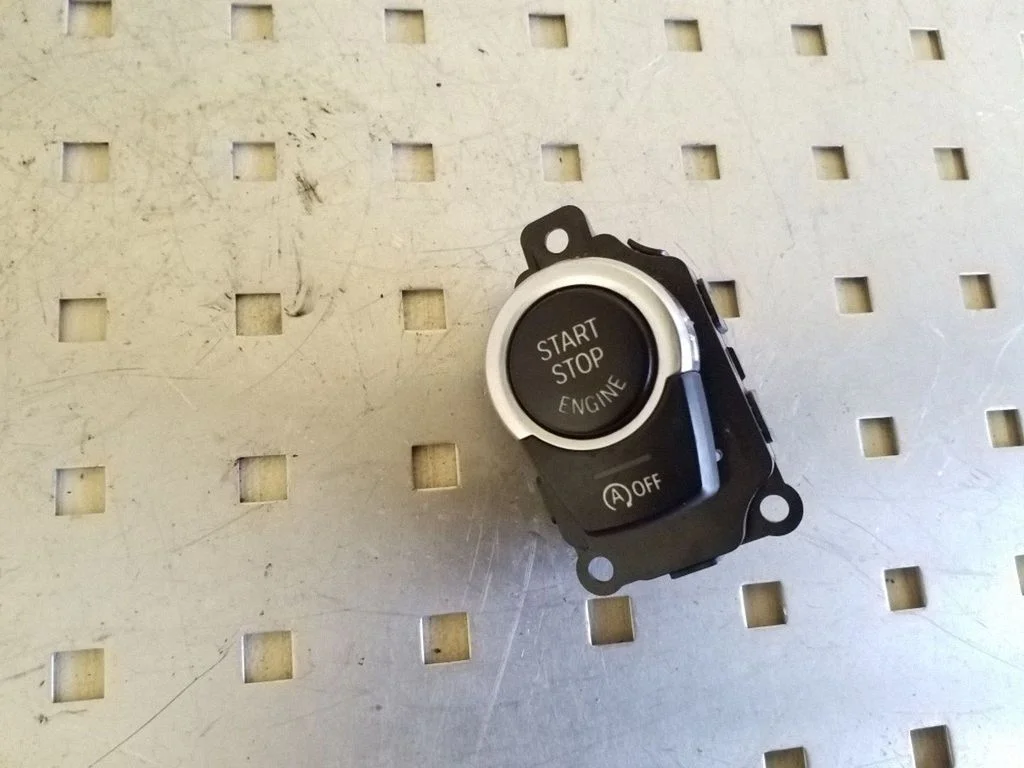 Engine start stop button switch 9263437