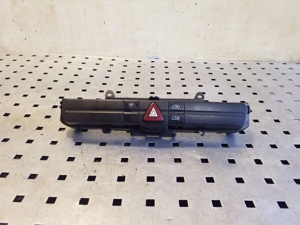 Hazard light switch – Volkswagen Crafter (2006-2016)