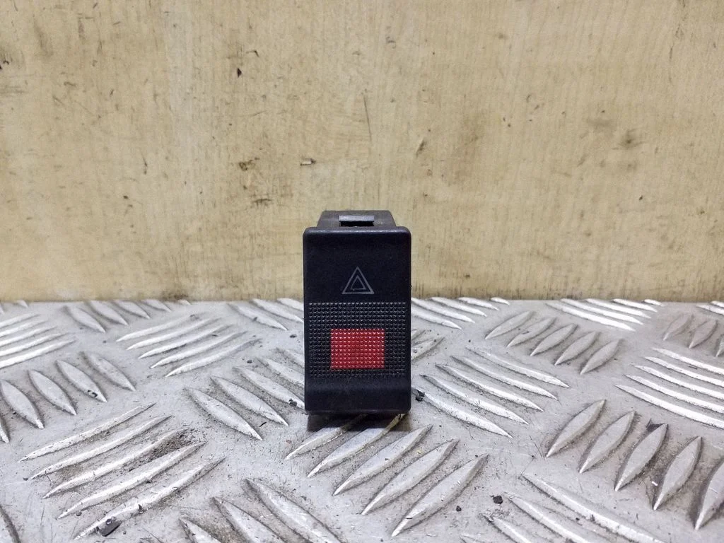 Hazard light switch 4A0941509A