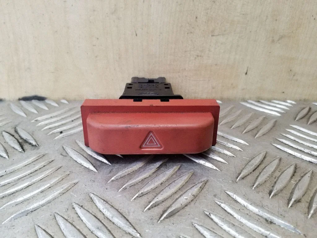 Hazard light switch