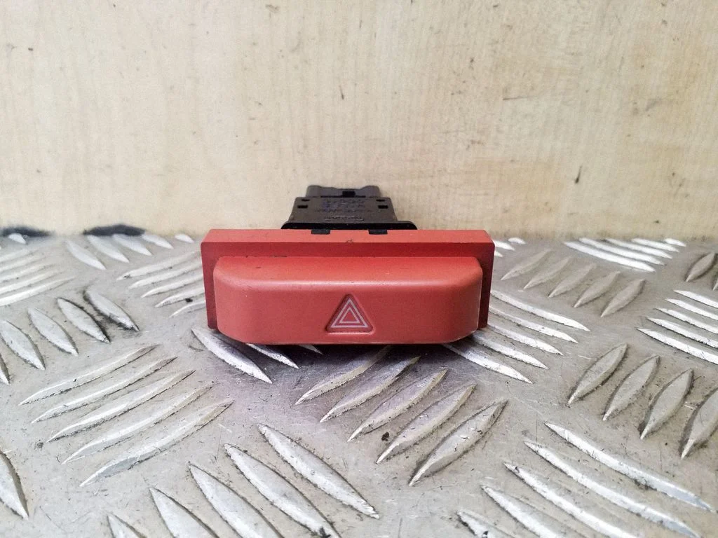 Hazard light switch