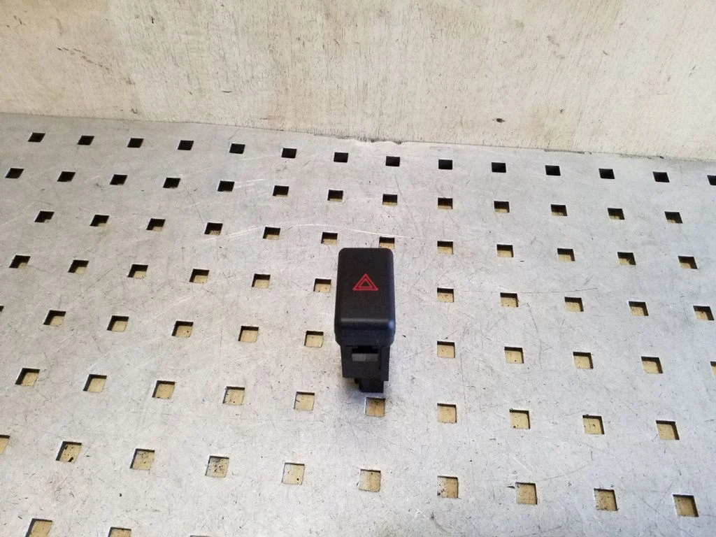 Hazard light switch 03750330
