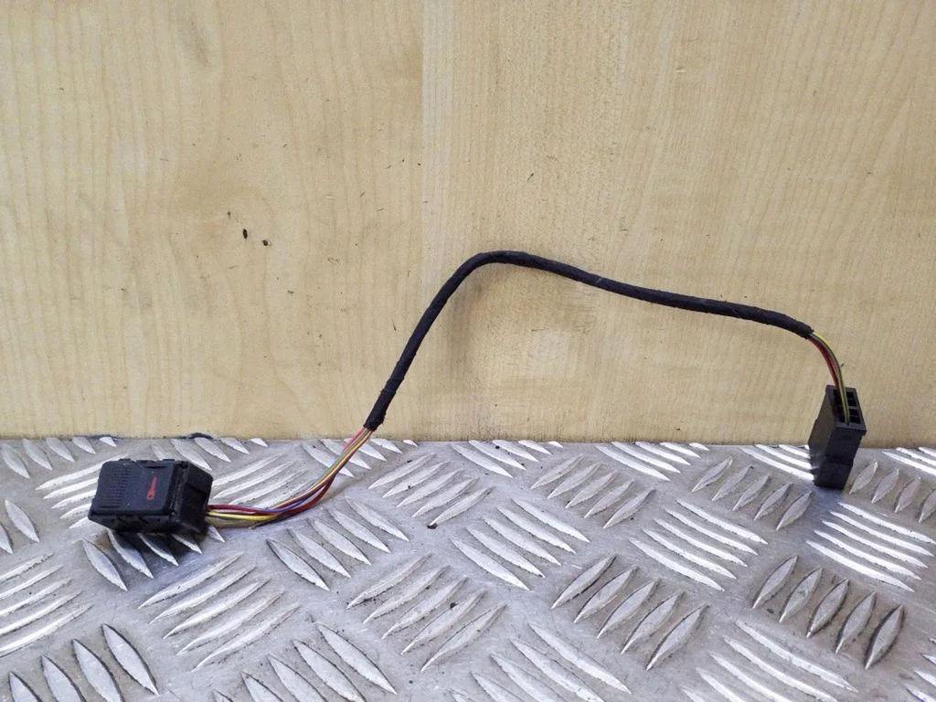 Central locking switch button 8L0962107A