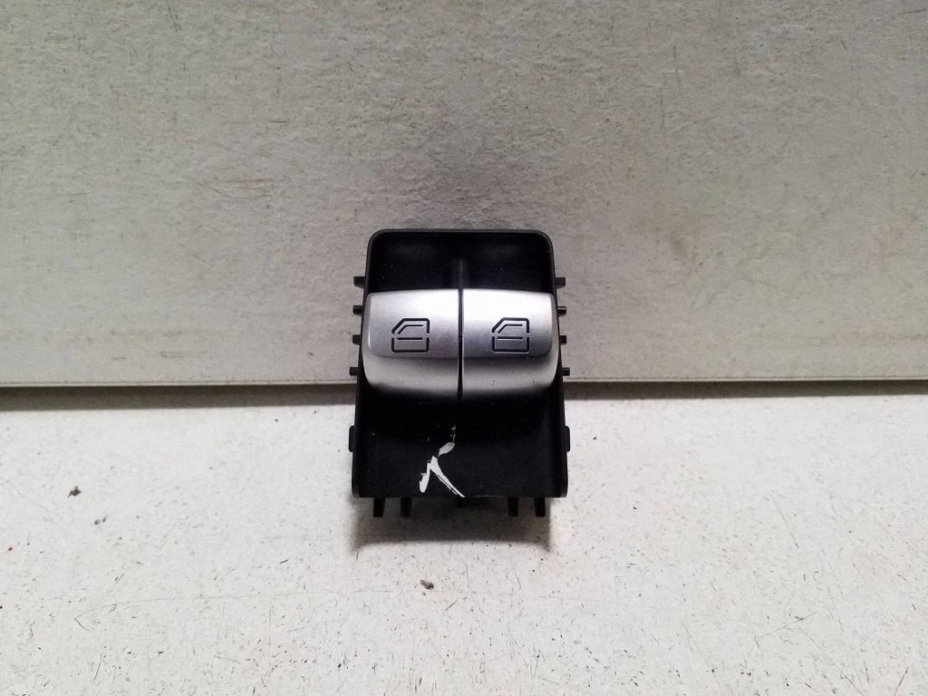 Elektriaknate lüliti A4479052300
