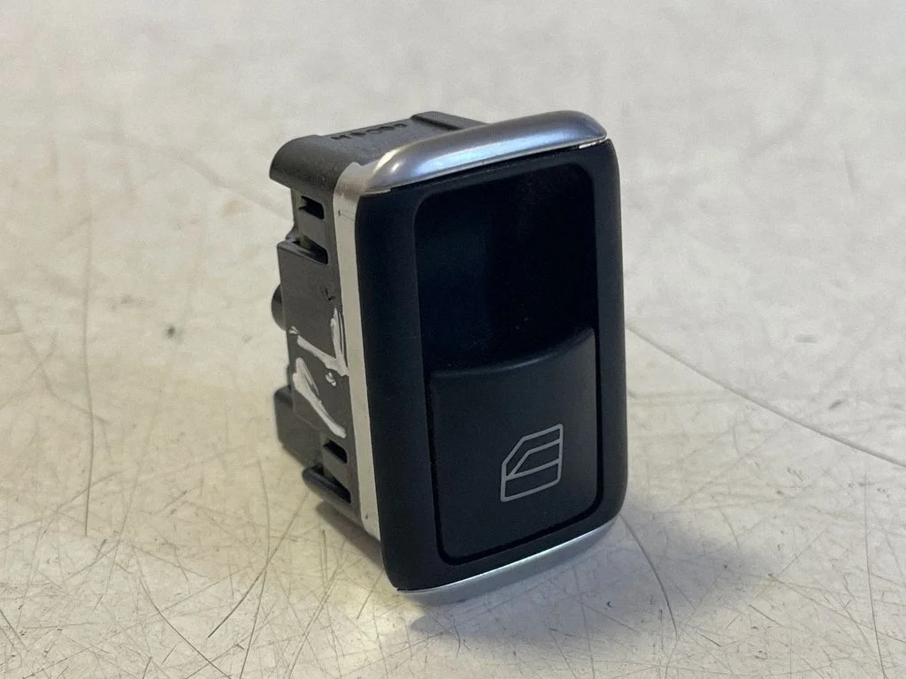 Electric window control switch – Tesla Model S (2012-)